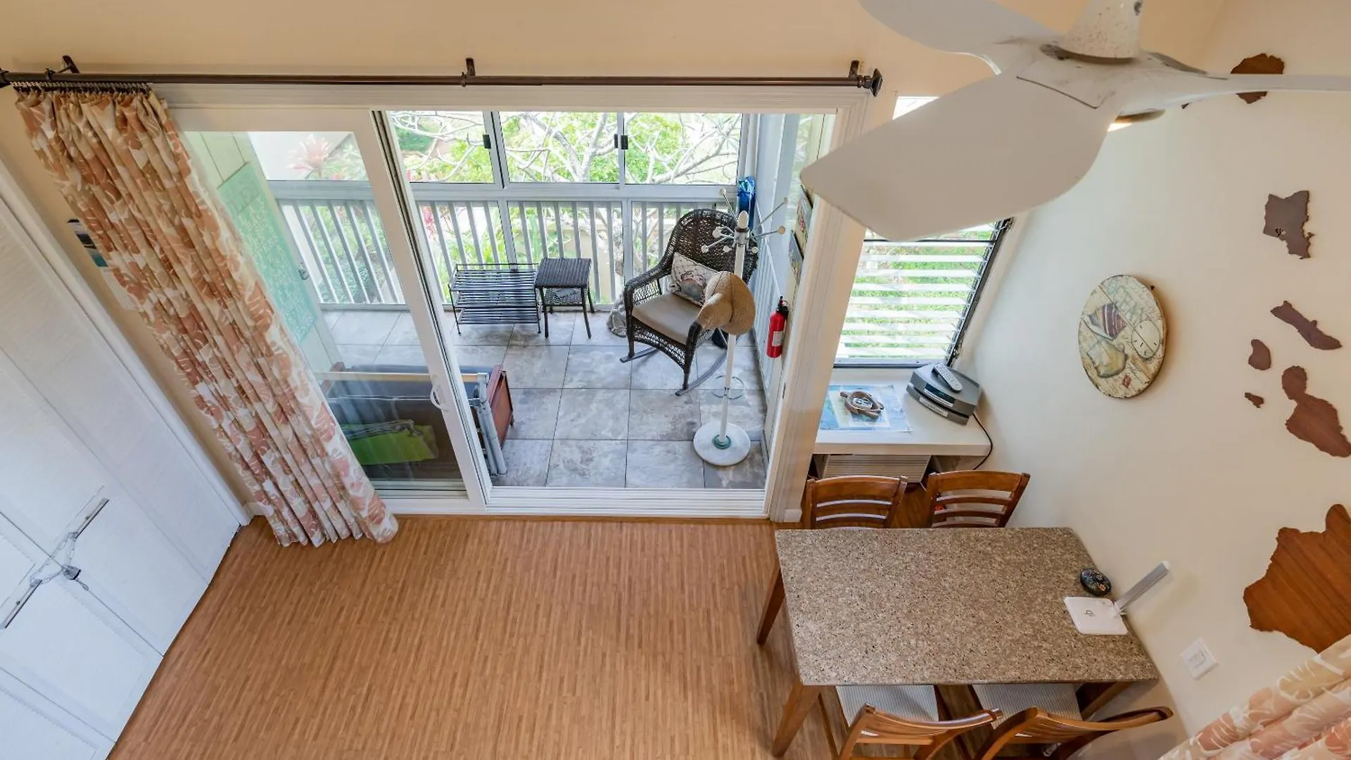 Makani Moana Loft - Golf Course View - North Shore - Sleeps 2 Kahuku